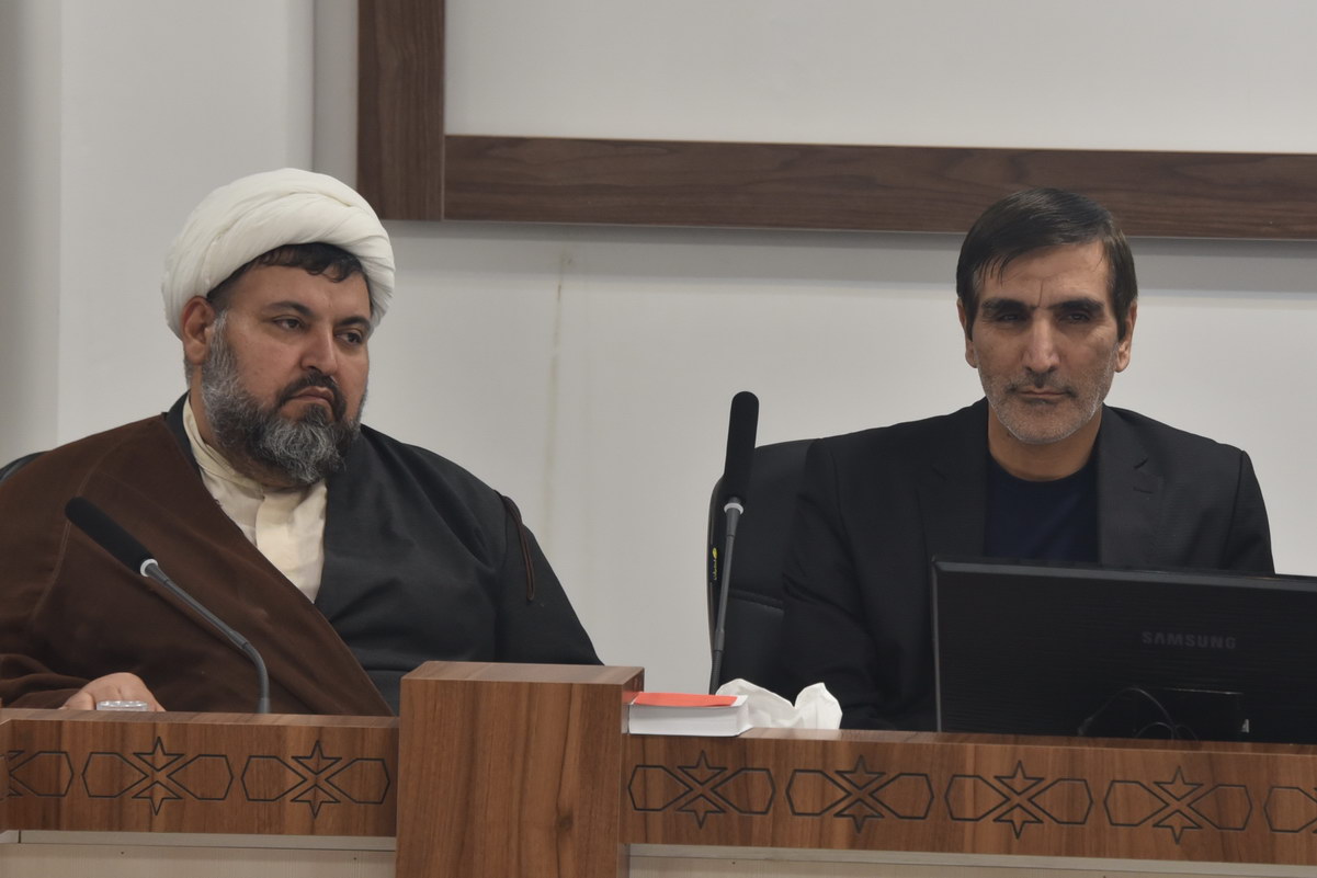 98/10/2- نشست هم اندیشی اعضای هیات علمی با حضور ریاست دانشگاه و مسوول نهاد نمایندگی مقام معظم رهبری برگزار شد.