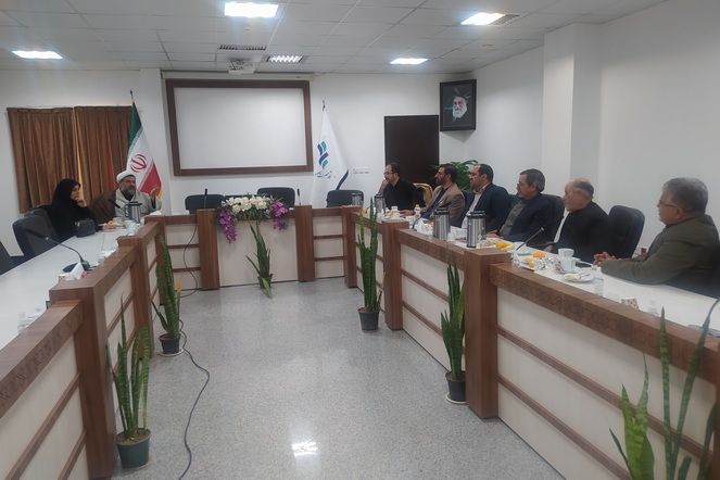 نشست اعضای شورای خیرین حامی دانشگاه های استان قم برگزار شد